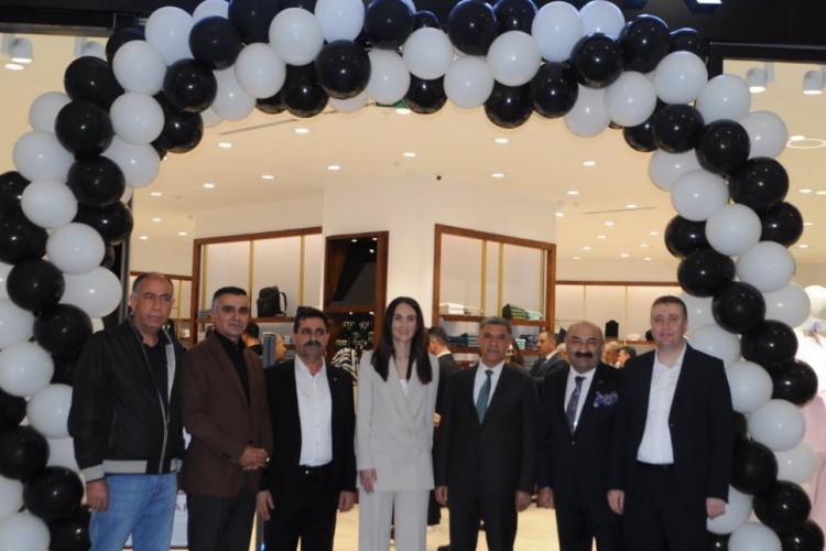 Sarar'dan Diyarbakır'a Yeni Mağaza