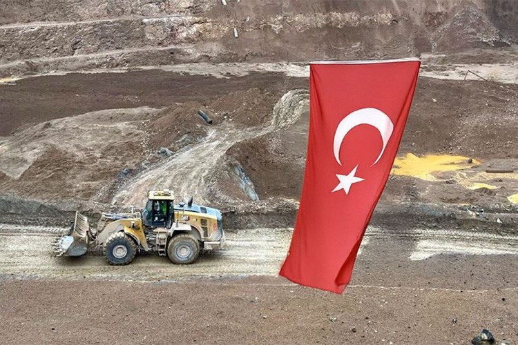 Türk Şirketleri Karabağ'da altın üretimini artırıyor