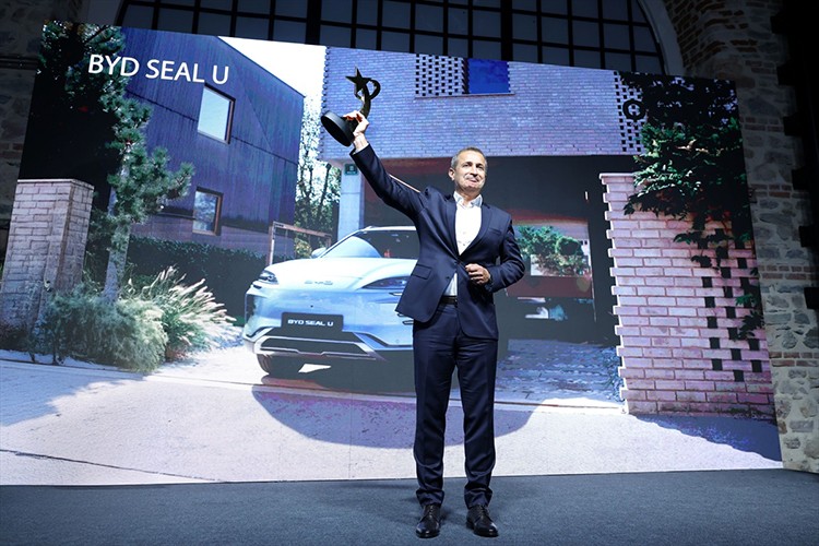 Yılın Otomobili ödülünün sahibi "BYD SEAL U" oldu