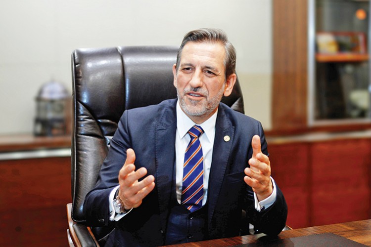 "Finans maliyeti düşmeli"