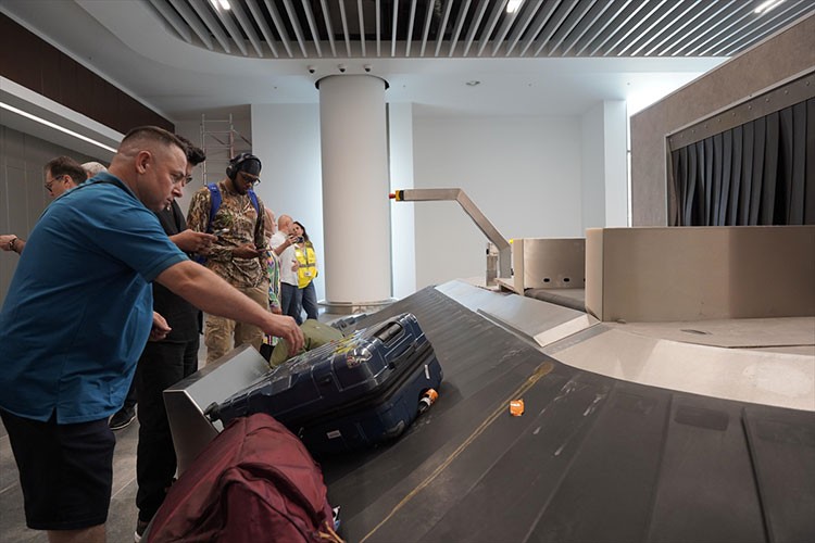 Çukurova Havaalanı'nı 24 saatte 11 bin 108 yolcu kullandı
