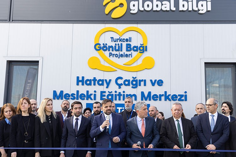 Turkcell Hatay'da Çağrı ve Mesleki Eğitim Merkezi'ni açtı