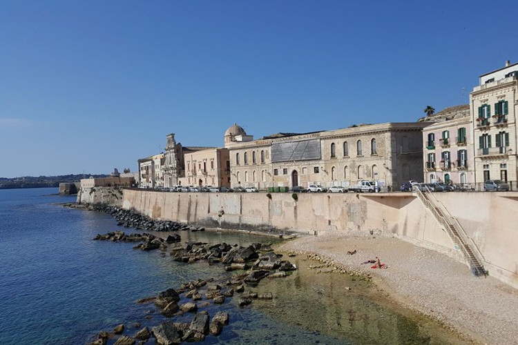 Güneşin adası Sicilya