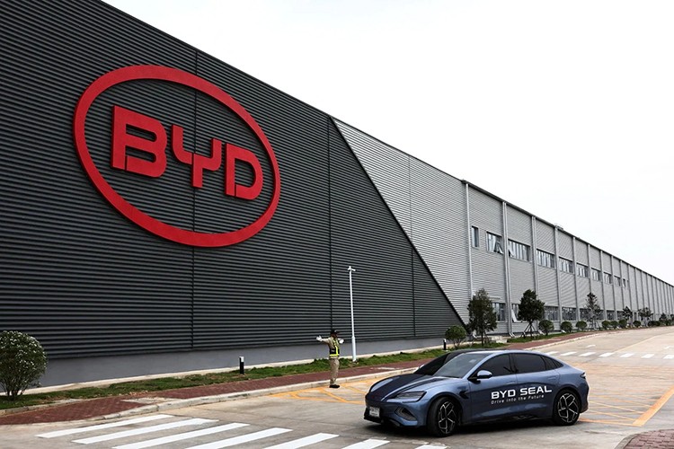 BYD, Türkiye'de fabrika kurmaktan vazgeçti