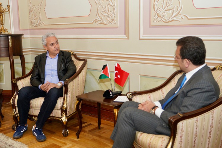 Ekrem İmamoğlu Ramallah Belediye Başkanı Issa Raja Kassis'i ağırladı