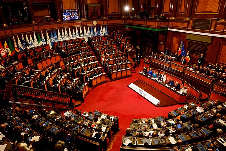 İtalya'da bütçe, parlamentodan geçti