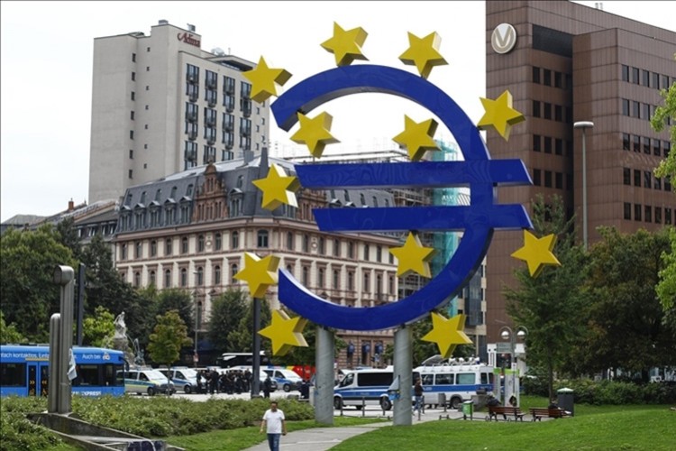 AB'de ekonomiye güven haziranda azaldı