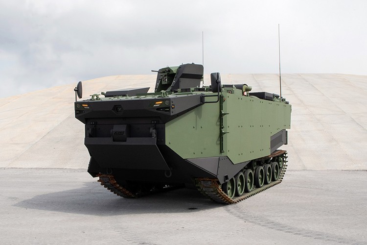 İlk dokuz ZAHA Deniz Kuvvetleri envanterinde