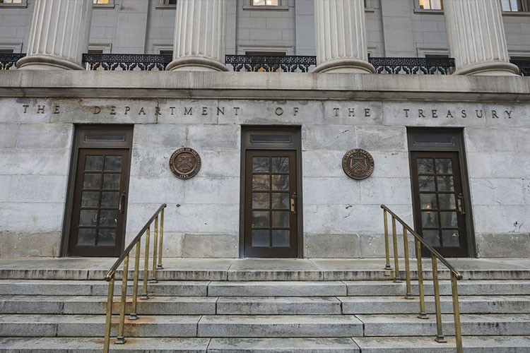 ABD'nin borcu ilk kez 33 trilyon doları aştı