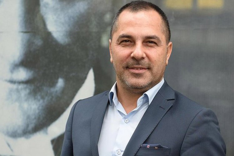 İzmir, Doğu Akdeniz'in en parlak liman şehridir