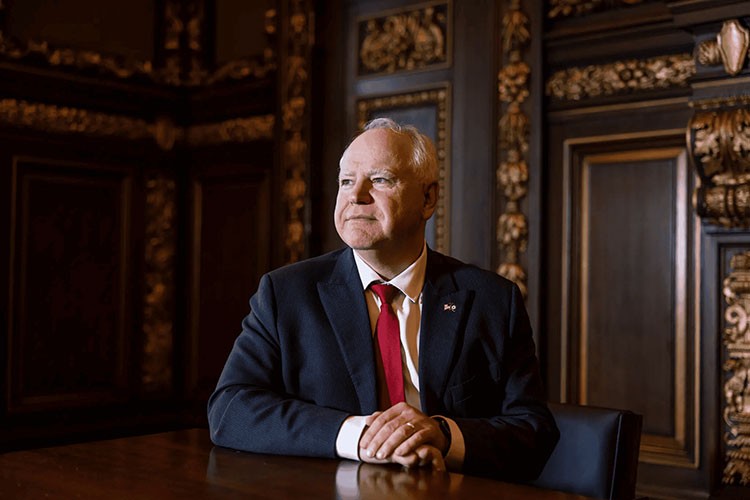 Kamala Harris yardımcısını seçti