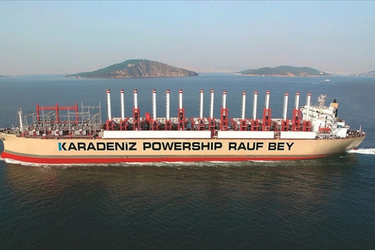 4 kıtada elektrik üretimi gerçekleştiriyor