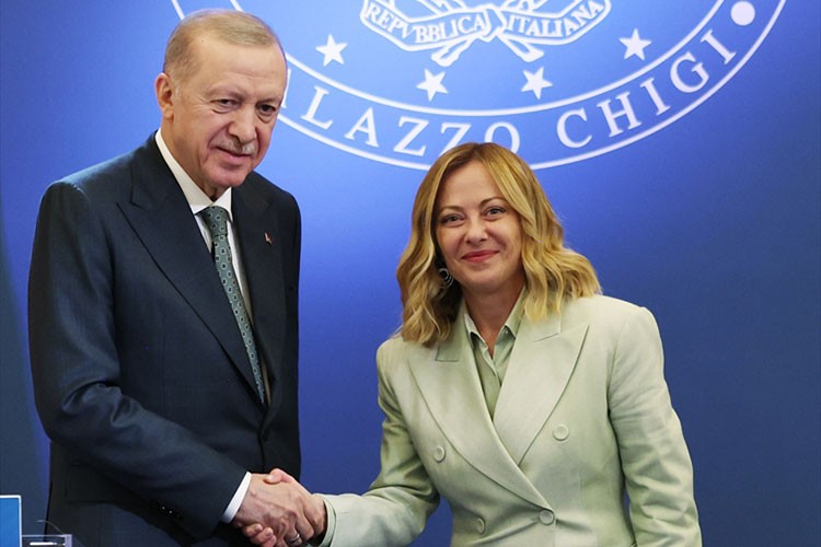 "İlişkimiz ekonomik ilişkilerin çok ötesine geçiyor"