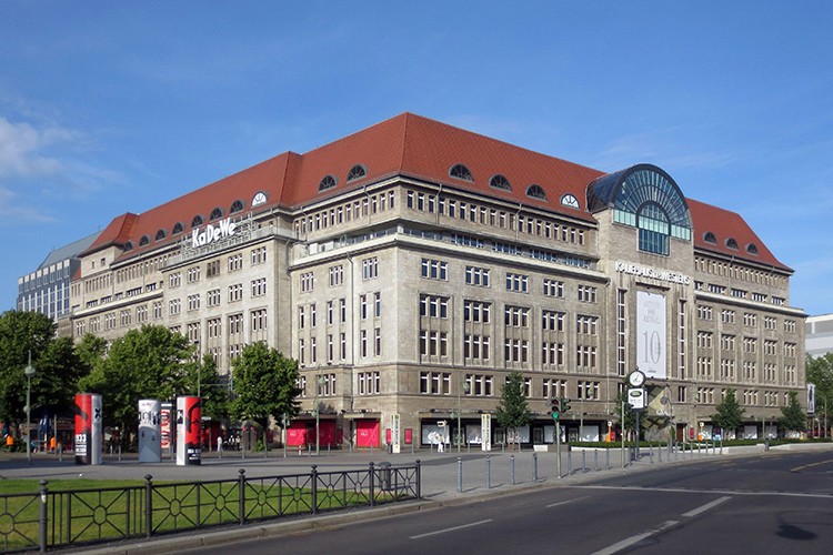 Berlin'deki lüks mağaza KaDeWe'ye siber saldırı