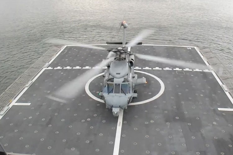 Donanmanın helikopterleri milli çözüme emanet