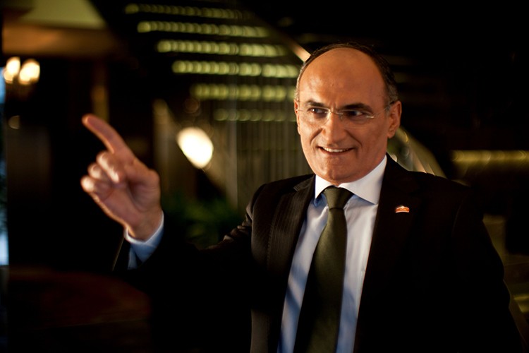 GES yatırımlarıyla üretimde %100 yenilenebilir enerjiye geçti