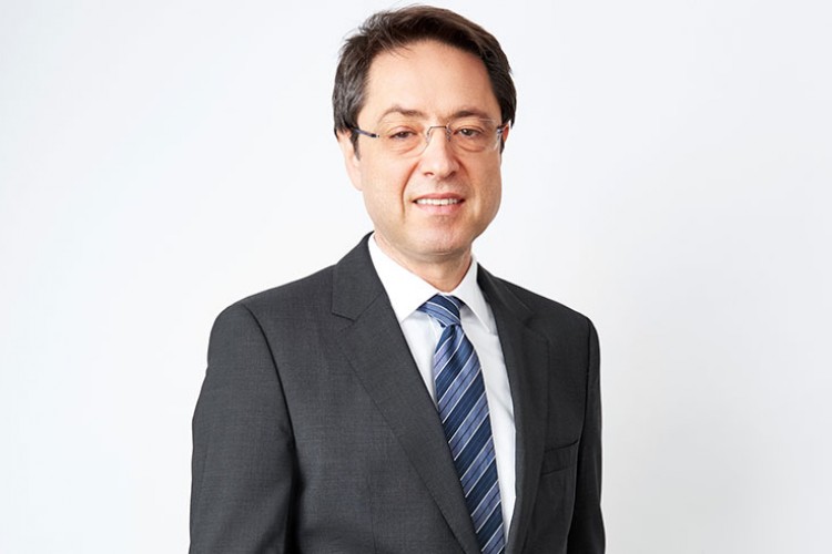 Akkök Holding'in üst yönetiminde bayrak değişimi