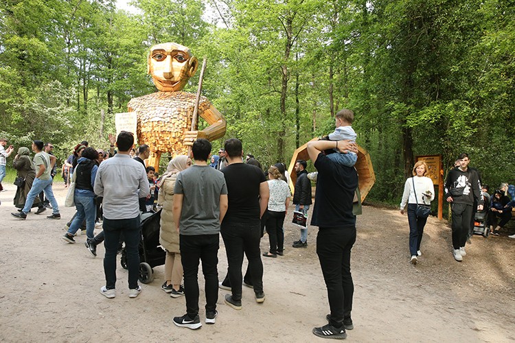 Ormanya'nın bayram tatilindeki ziyaretçi sayısı 200 bini aştı