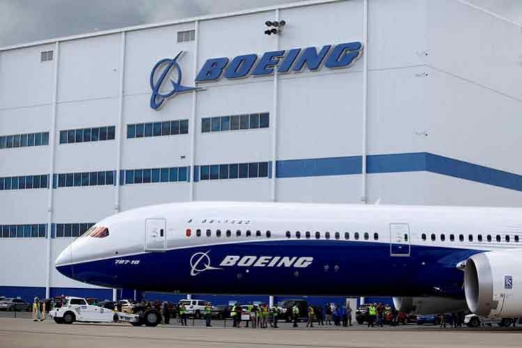 Boeing'in hisseleri düşüşte