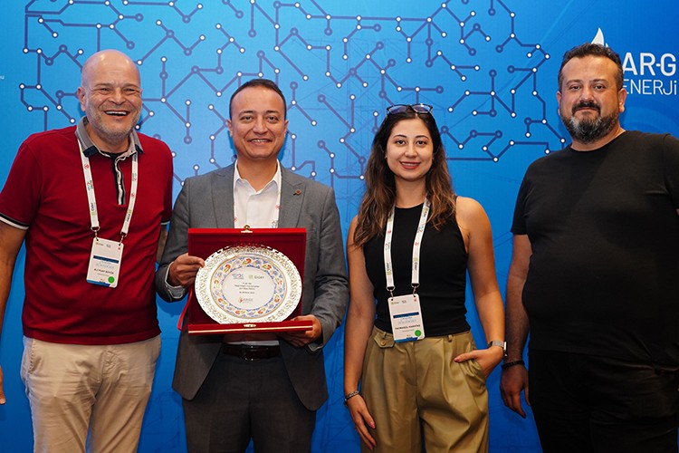 FlexiGrid Projesi'ne özel ödül