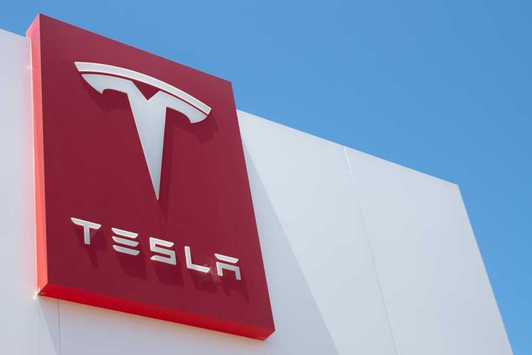 Tesla'nın karı geçen yılın son çeyreğinde yüzde 61 azaldı