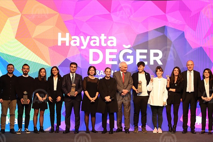 Ödül değişim öncülerine