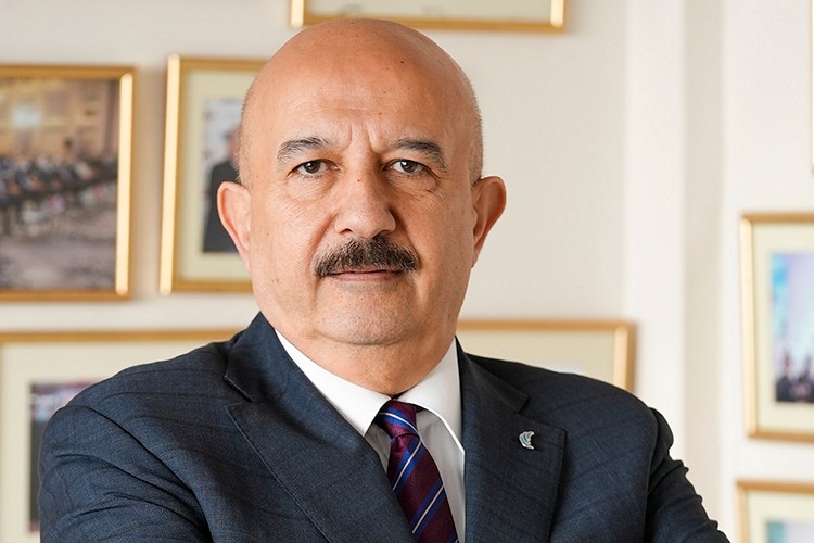 "Yeni bir dünya kuruluyor, ülkeler yerini belirlemeye çalışıyor"