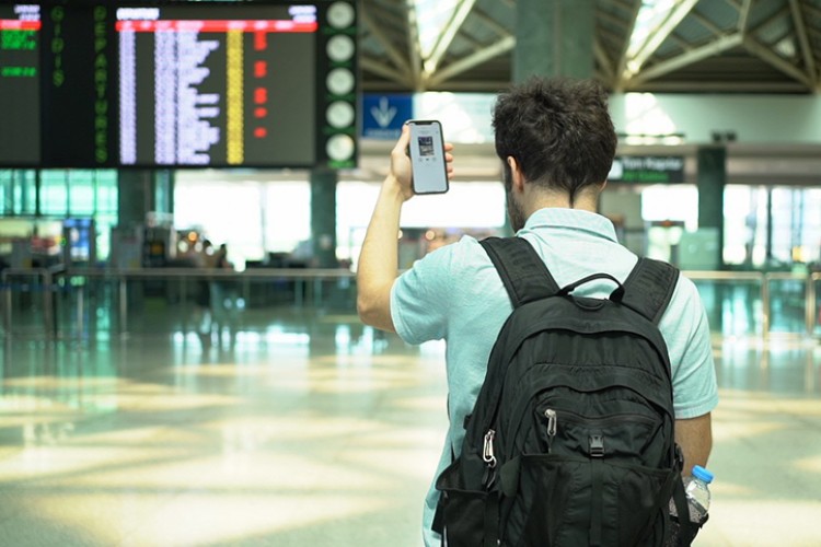 Engellilere daha erişilebilir havalimanı deneyimi sunuyor