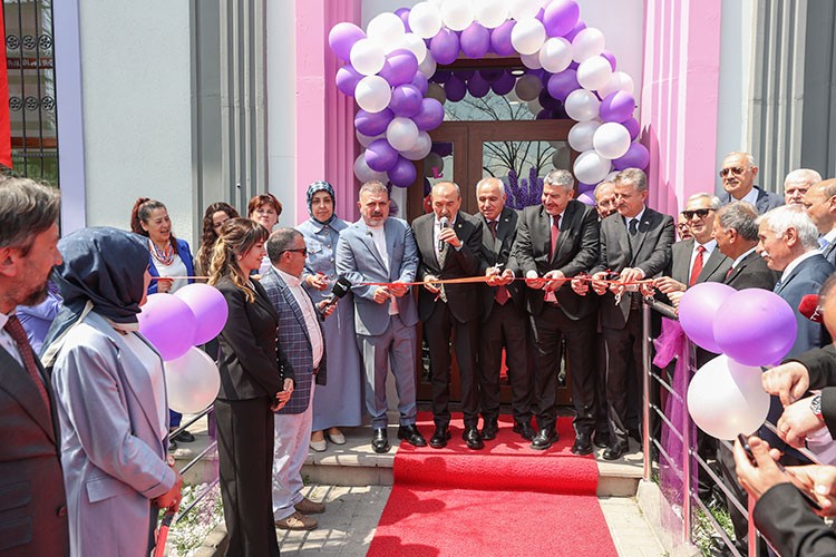 Sincan Belediyesi 6. kreşini açtı