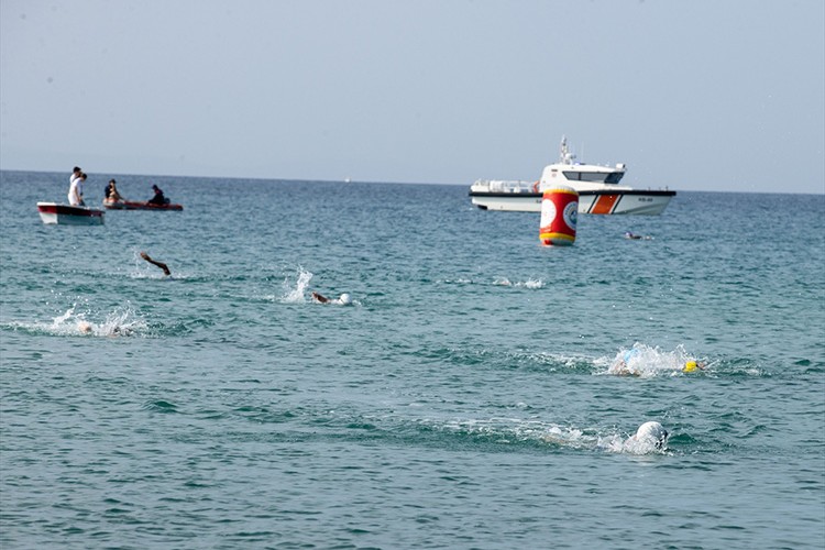 Edirne'de 3. Türkiye Açık Su Yüzme Şampiyonası başladı