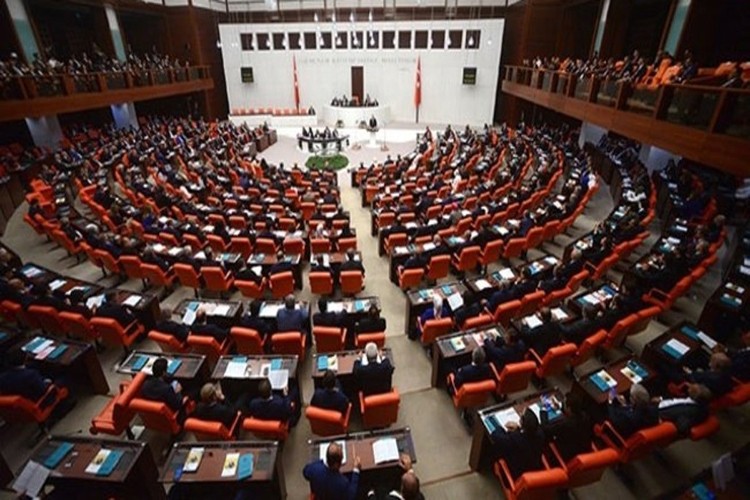 Yeni vergi kanunu Meclis'te kabul edildi