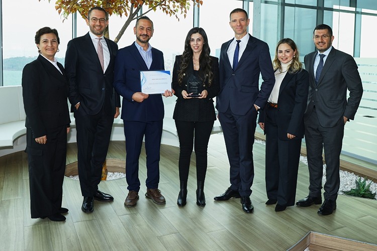 Türkiye Finans Katılım Bankası'na mükemmellik ödülü