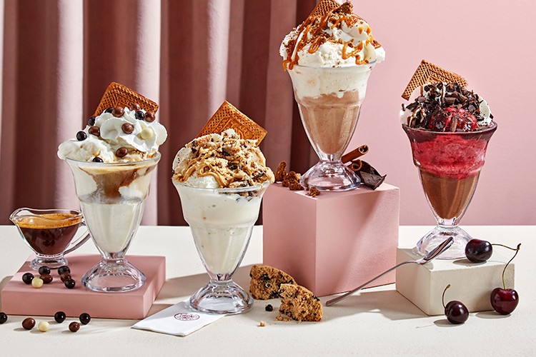 2 Top Dondurma Sizden, 1 Top Kahve Dünyası'ndan