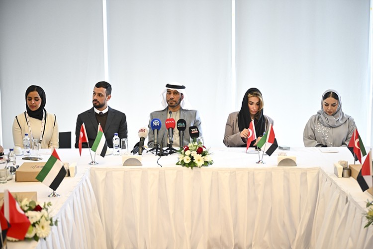 BAE ile turizm trafiği yüzde 50'den fazla arttı