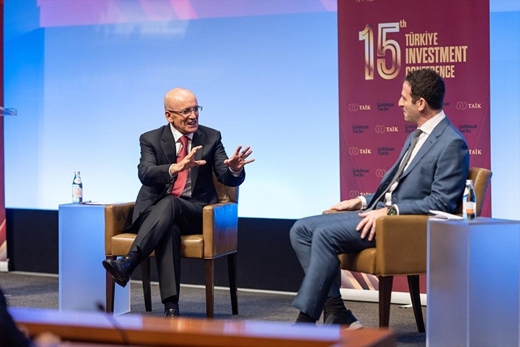 Kredi derecelendirme kuruluşlarıyla bir araya geldi