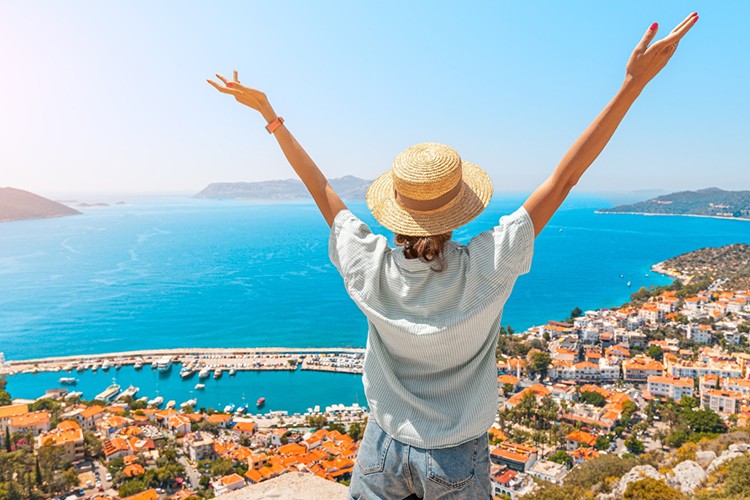 Hazineden turizme önemli destek