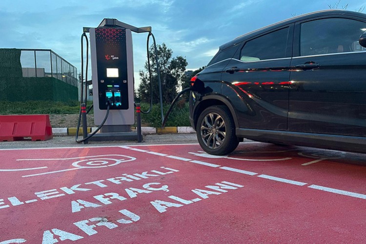 ENYAKIT, elektrikli araç şarj istasyon sayısını artırmayı planlıyor