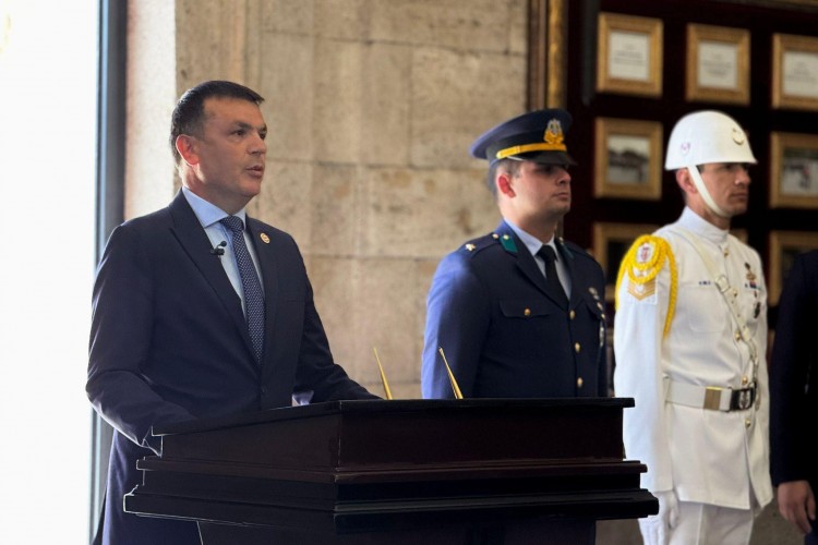 Nihat Tanrıkulu bir kez daha haykırdı