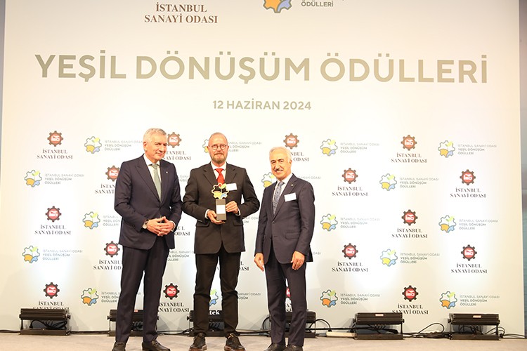 Yeni Nesil Bebek Mendili Newipe®, İSO Yeşil Dönüşüm Ödüllerinde Jüri Özel Ödülü'ne Layık Görüldü!