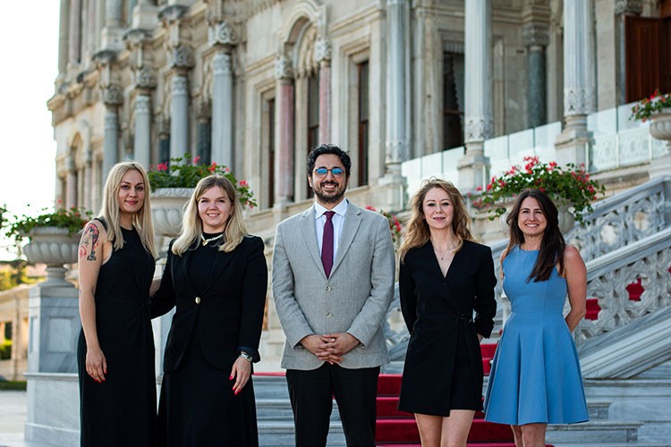 Astons, yatırımcılarla buluşmaya devam ediyor