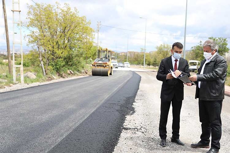 1 ayda rekor asfaltlama