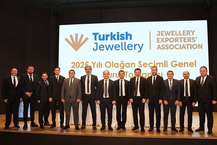 Mücevherde Başkan Mustafa Özcan