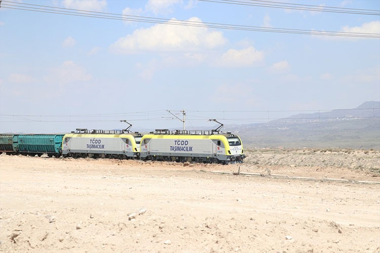 Sanayi ürünleri raylı lojistik merkezle güneydeki limanlara ulaşacak
