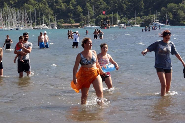 Yerli turist 12 milyar TL harcadı