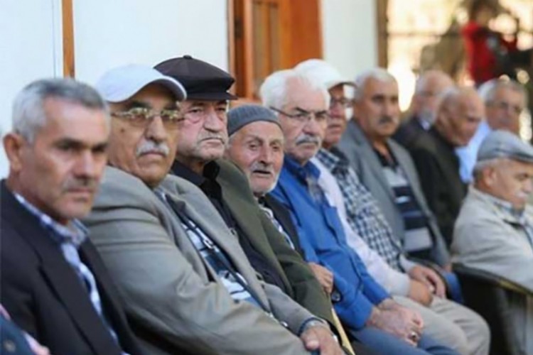 Yaşam süresi 78.3 yıl