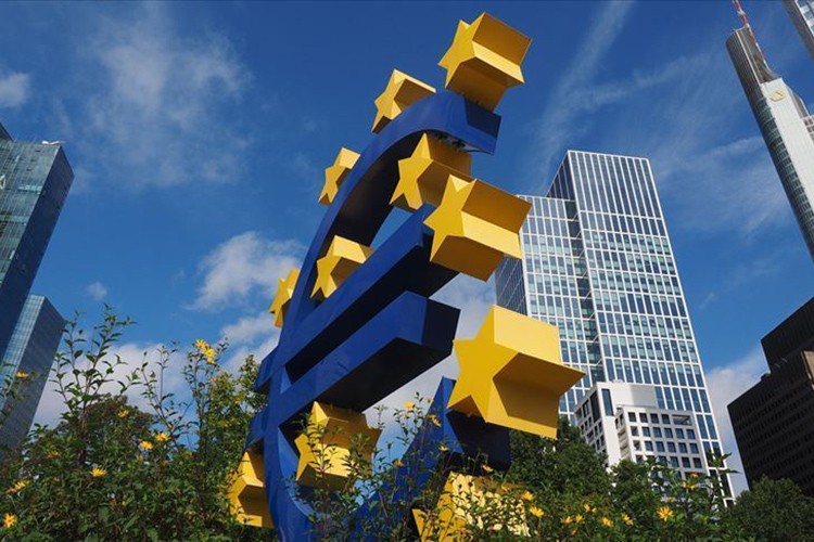 ECB'den Euro uyarısı!..