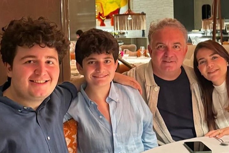 Fulya-Başar Hacısüleymanoğlu: MUTLU EVLİLİĞİN 20. YILI