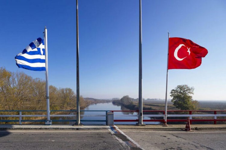 Sınırda yakalanan 3 FETÖ şüphelisi tutuklandı