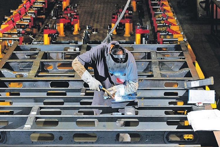 Reel kesim güveninde değişiklik yok