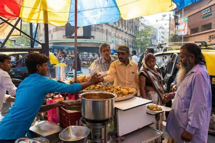 GTD, HİNDİSTAN'DA SOKAK LEZZETLERİMİZİ TANITIYOR